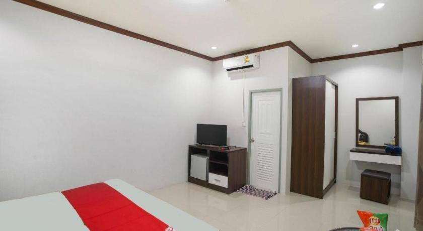 Oyo 75394 Sakthong Grand Hotel Chiang Khong Exteriér fotografie